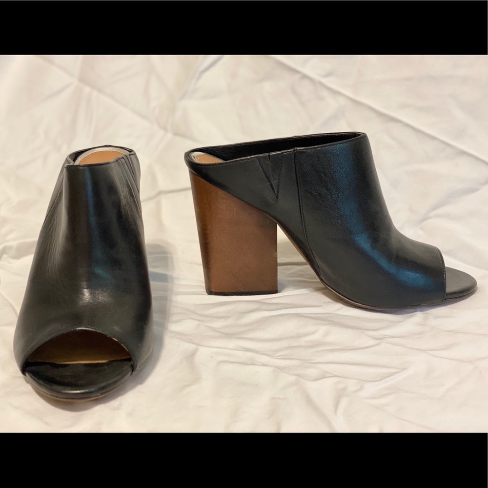 Linea Paolo Mules